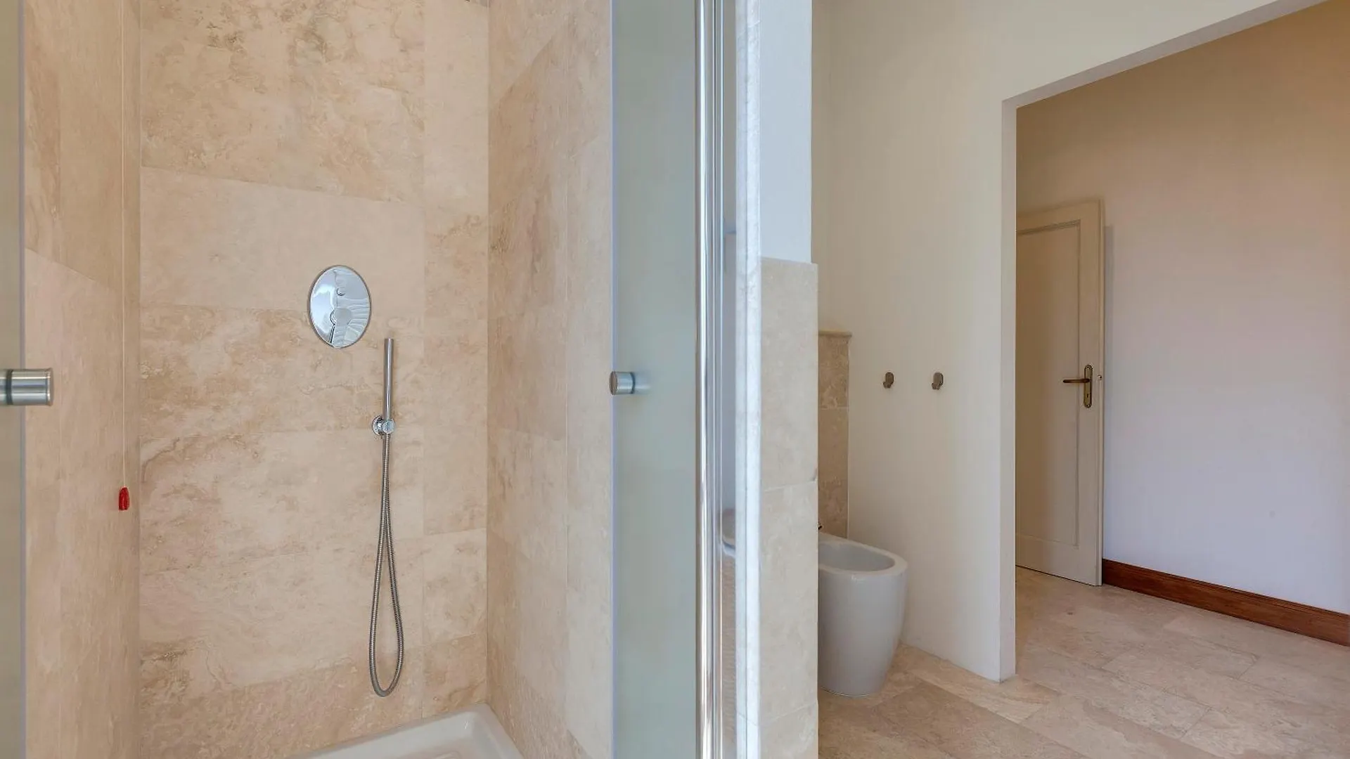 Ridolfi Apartment By Mamo Firenze