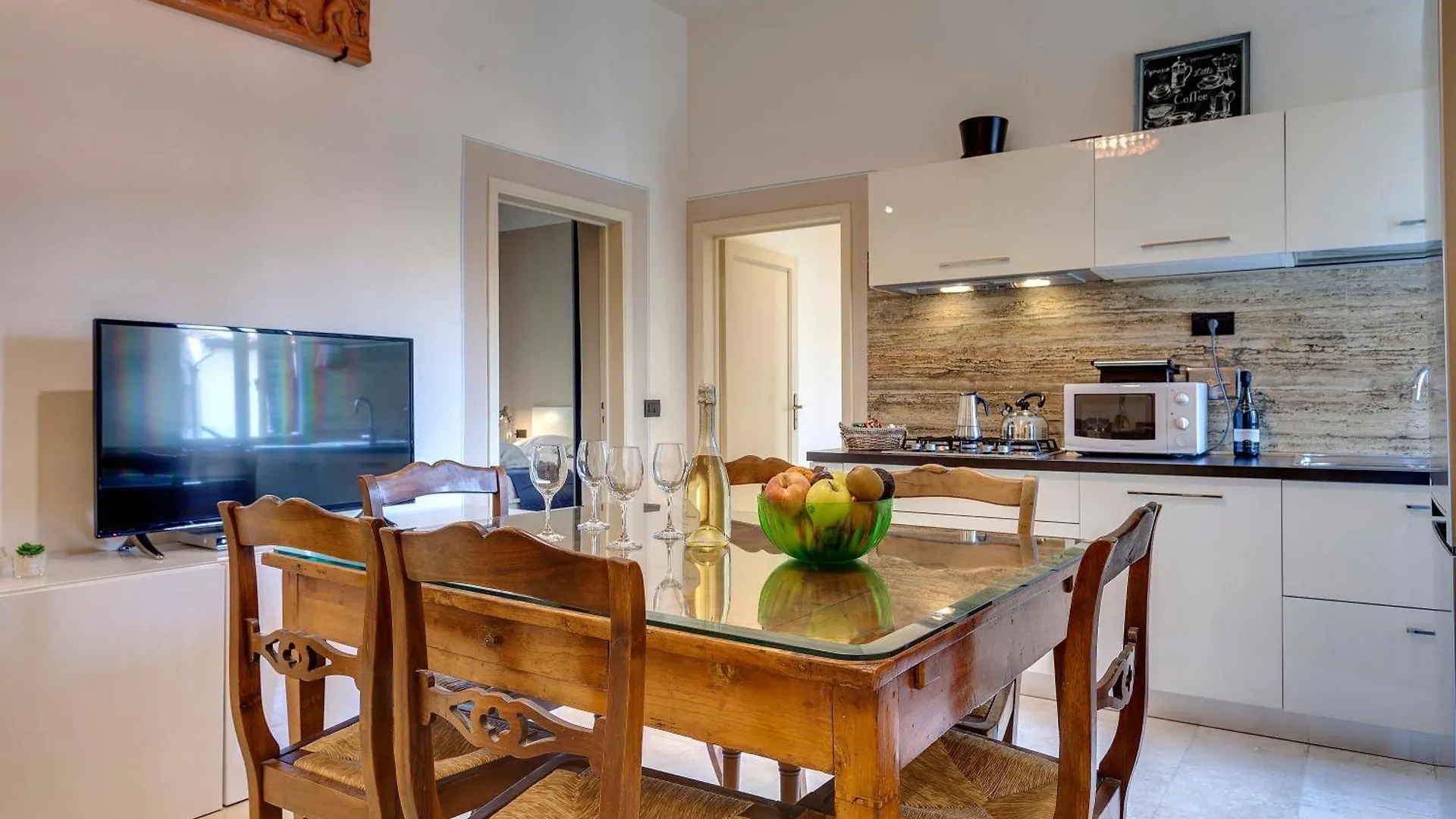 Ridolfi Apartment By Mamo Firenze