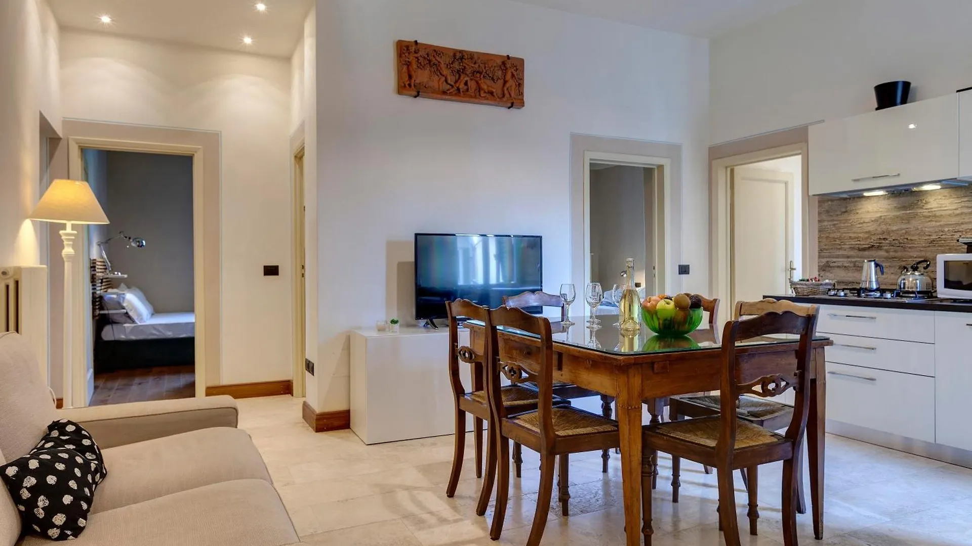 Ridolfi Apartment By Mamo Florence